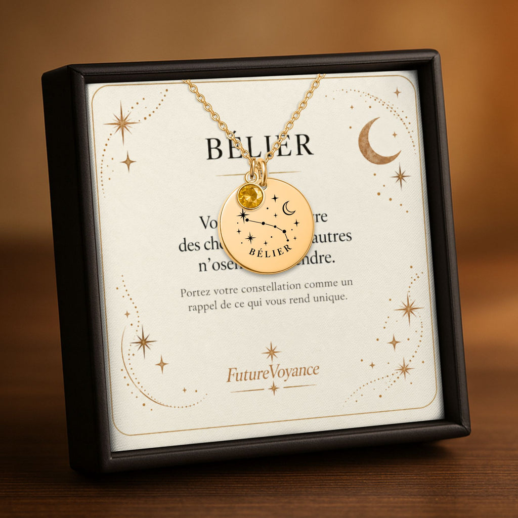 Collier constellation Bélier personnalisé avec pierre de naissance, présenté dans son coffret avec la carte-message Bélier
